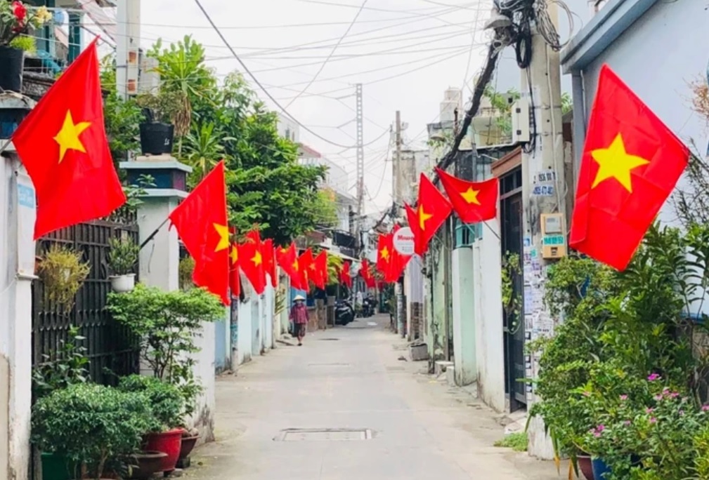 Bài tuyên truyền phát động toàn dân treo cờ Tổ quốc nhân dịp kỷ niệm 50 năm ngày giải phóng miền Nam thống nhất đất nước (30/4/1975 - 30/4/2025).